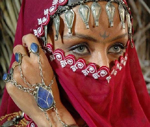 عکس بدون گریم حدیث فولادوند
