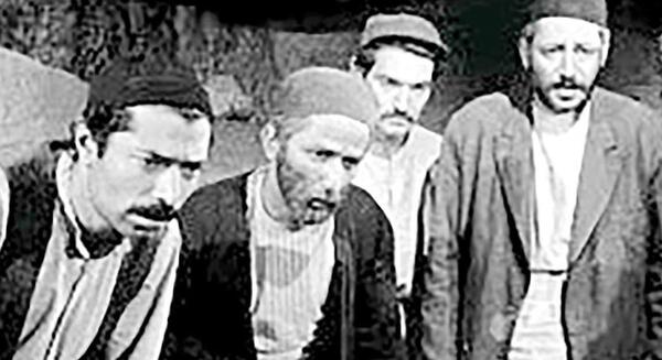 عکس جمشید مشایخی در فیلم گاو