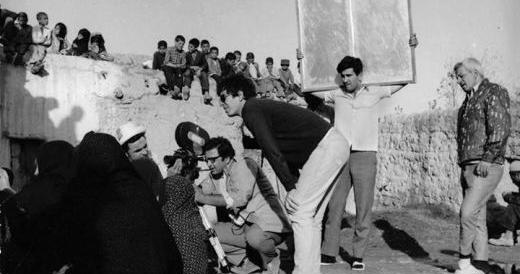 عکس جمشید مشایخی در فیلم گاو