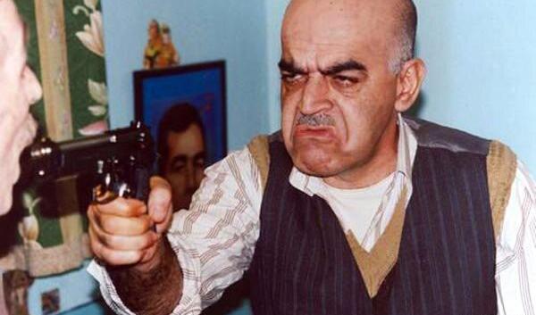 عکس حمید لولایی زیر آسمان شهر
