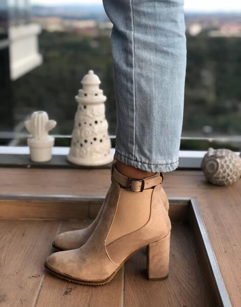 عکس کفش پاشنه بلند زمستانی