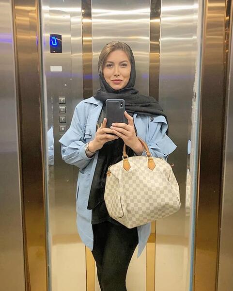 عکس فریبا نادری با ساپورت