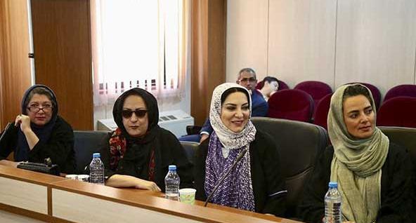 عکس از پانته آ سیروس