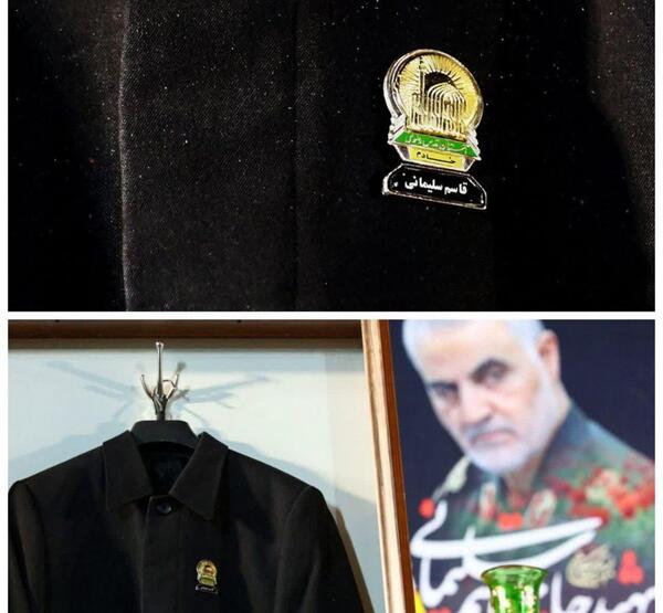 عکس سردار سلیمانی خادم امام رضا