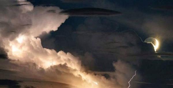 عکس قلب خورشید