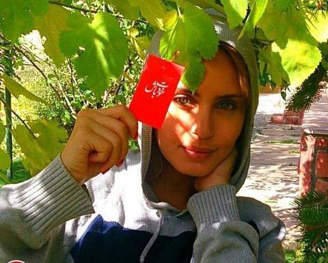 عکس الناز شاکردوست در کوه
