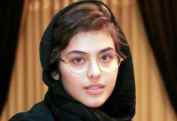 عکس نیما رئیسی