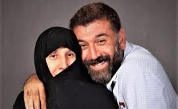 عکس صابر ابر و مادرش