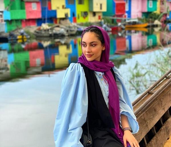 عکس چشم گربه ای ترلان پروانه