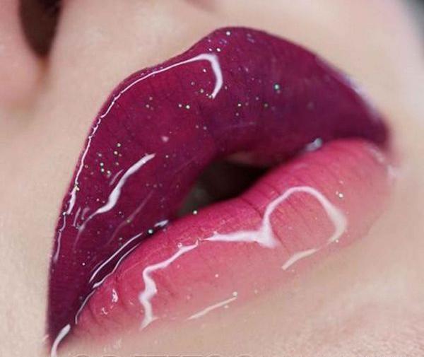 عکس لب آرایش شده