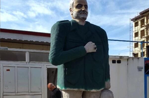 عکس سردار سلیمانی خنده دار
