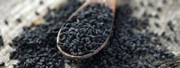عکس های روغن سیاه دانه