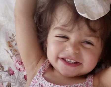 عکس کودکی حدیث فولادوند