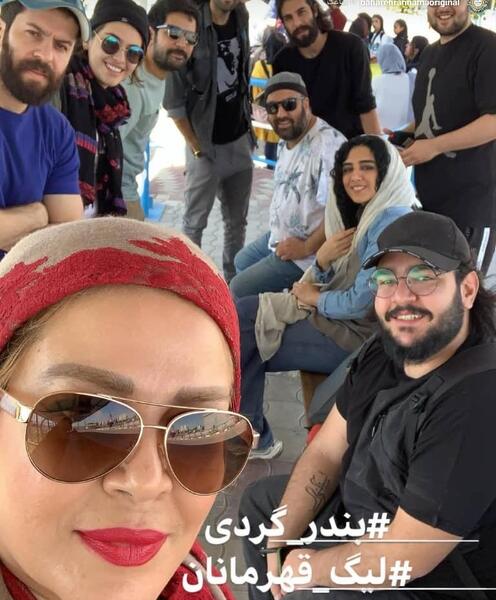 عکس بهاره رهنما کنار دریا