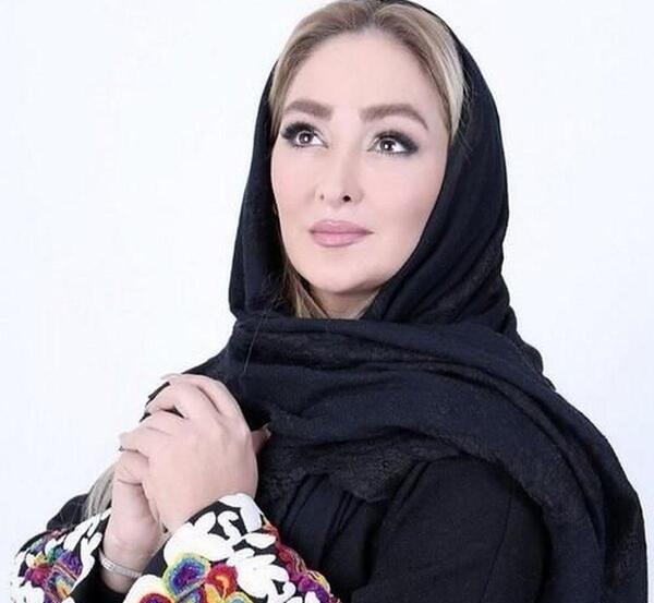 عکسهای الهام حمیدی در خارج از کشور