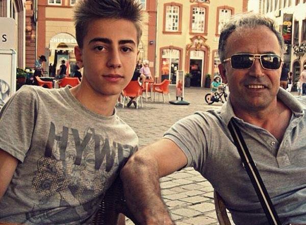 عکس های دانیال حکیمی و خانواده اش