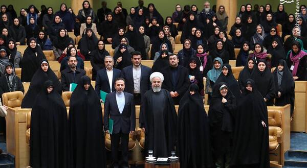 عکس زن روحانی