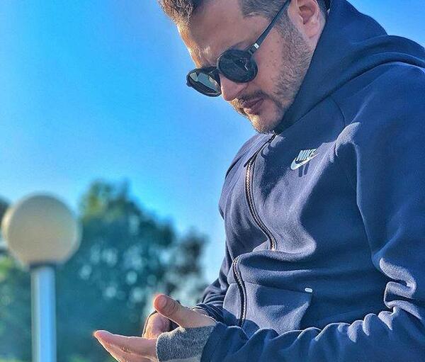 عکس شلوار بدون زانو سیاوش خیرابی