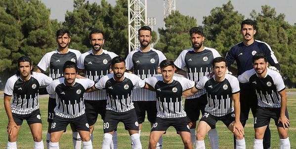 عکس بازیکنان تیم نفت مسجدسلیمان