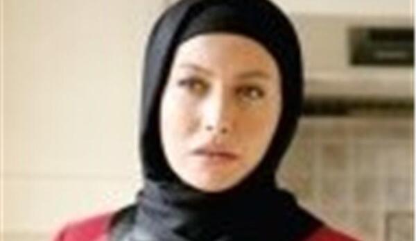 عکس خانم پیاده روی