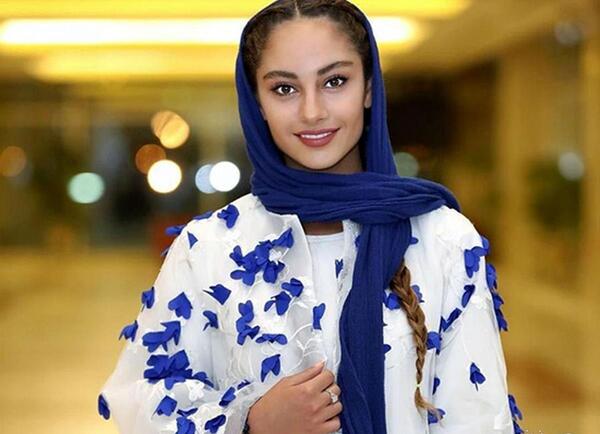 عکس ترلان پروانه با حجاب