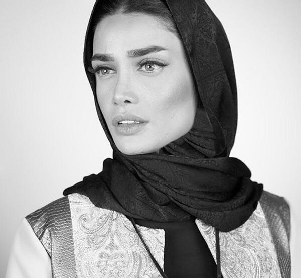 عکس عروسی حامد کمیلی و تینا آخوندتبار