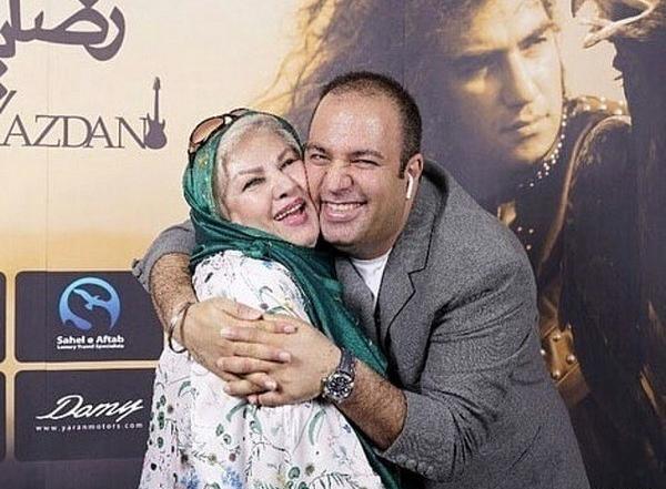 عکس مادر علی اوجی