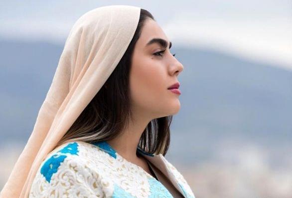 عکس مینا خورشیدی درسریال شاهرگ