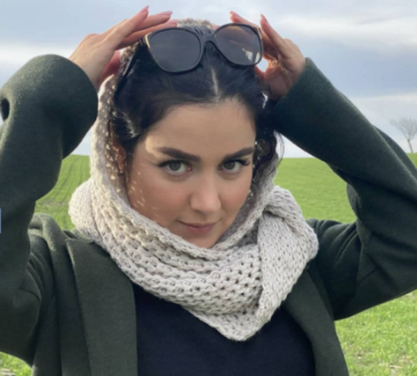 عکس غمگین افسانه پاکرو
