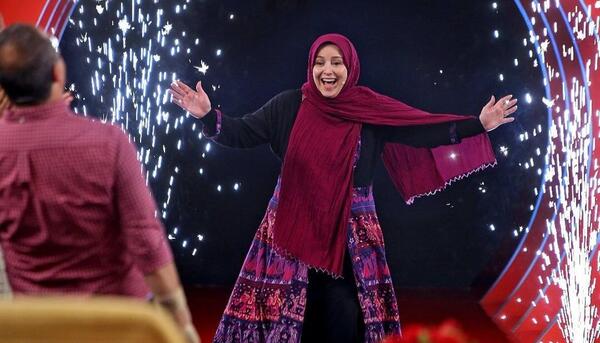 عکس رامبد جوان با پدر و مادرش