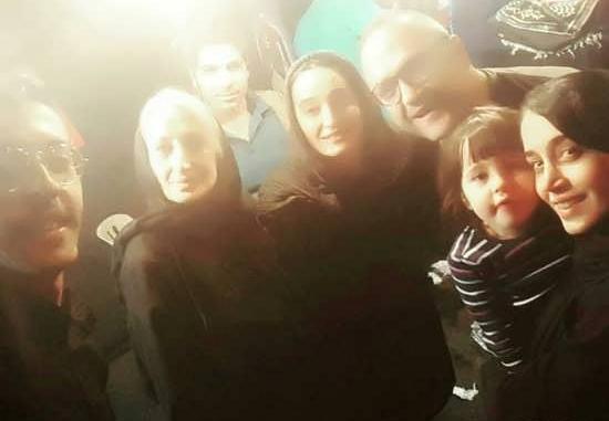 عکس رامبد جوان با پدر و مادرش