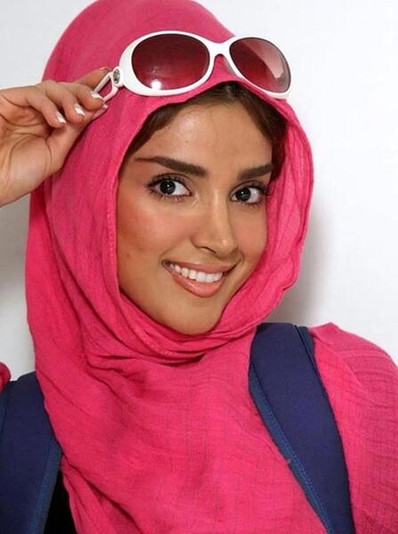 عکس های لو رفته از الهه حصاری