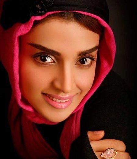 عکس الهه حصاری قبل از عمل بینی