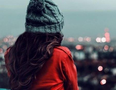 عکس فیک دختر تنها