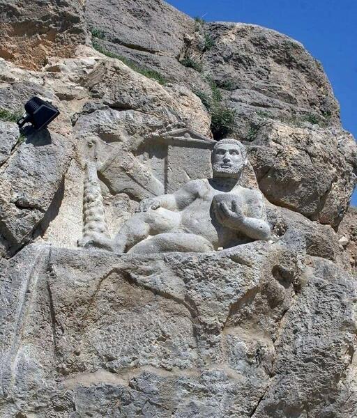 عکس قدیمی مجسمه هرکول