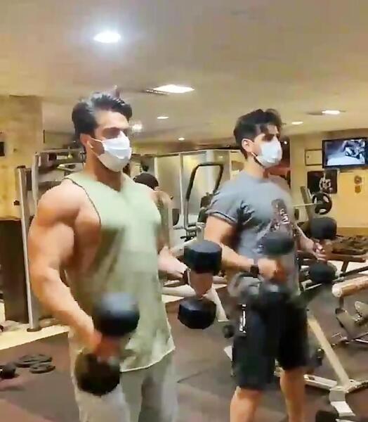 عکس پوریا پورسرخ در باشگاه بدنسازی