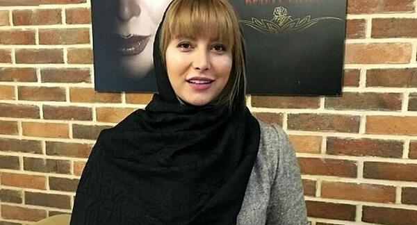 عکس فریبا نادری در شب آهنگی