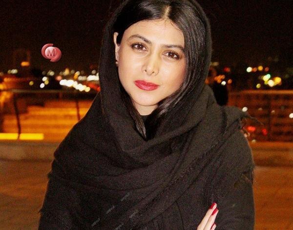 عکس نیمرخ آزاده صمدی