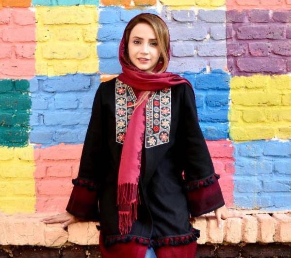 عکس شبنم قلی خانی در کنار الهه حصاری
