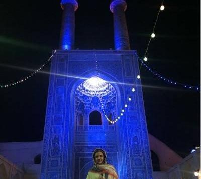 عکس شبنم قلی خانی در کنار الهه حصاری