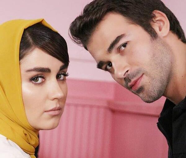 عکس افسانه پاکرو چند سال دارد