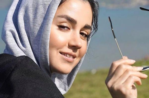 عکس افسانه پاکرو نی سایت