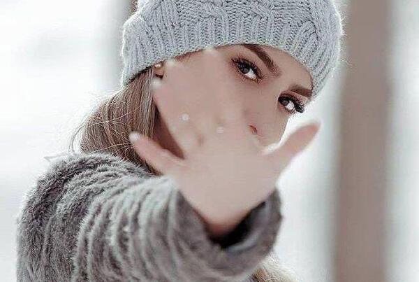 ژست عکس دخترانه نوشته