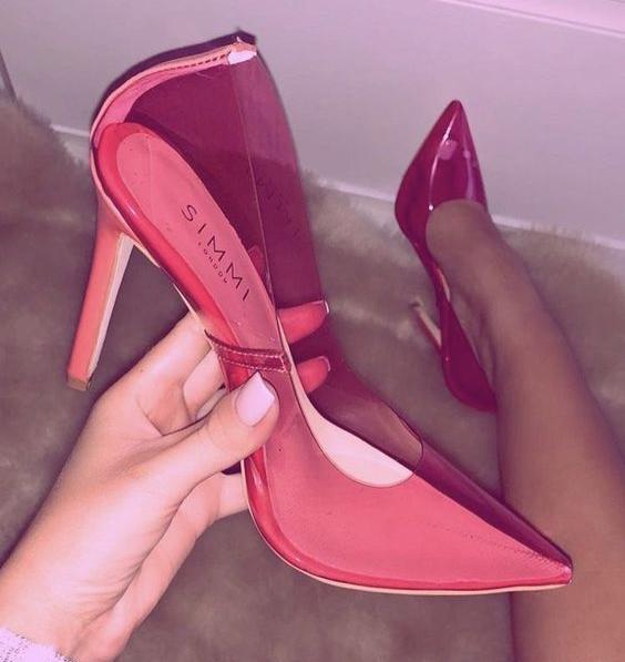 عکس کفش پاشنه بلند صورتی کمرنگ