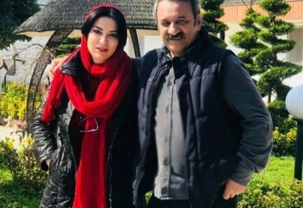 عکس حمیرا ریاضی در خارج