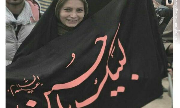 عکس فریبا نادری در پیاده روی اربعین
