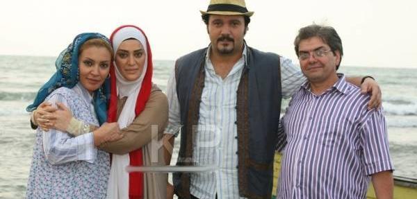 عکس زیبا بروفه با همسر و فرزندش