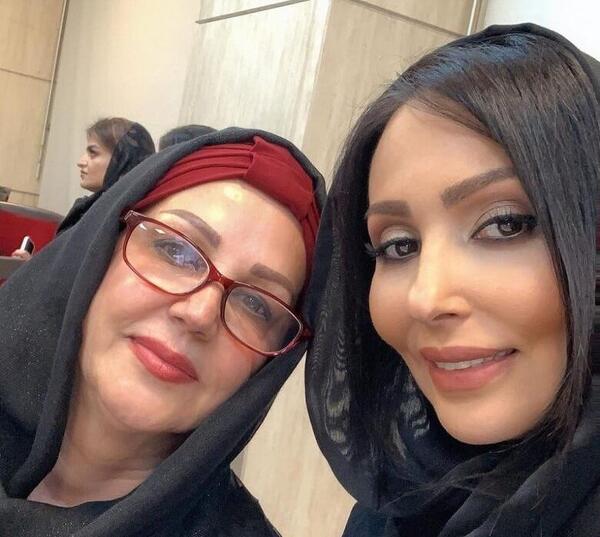 عکس مادر پرستو صالحی