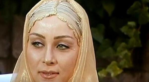 عکس اکبر عبدی در افراطی ها