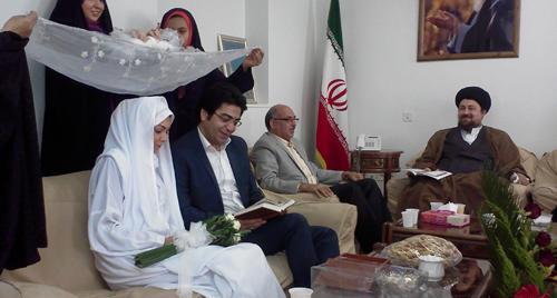 عکس فرزاد حسنی در مراسم ازاده نامداری